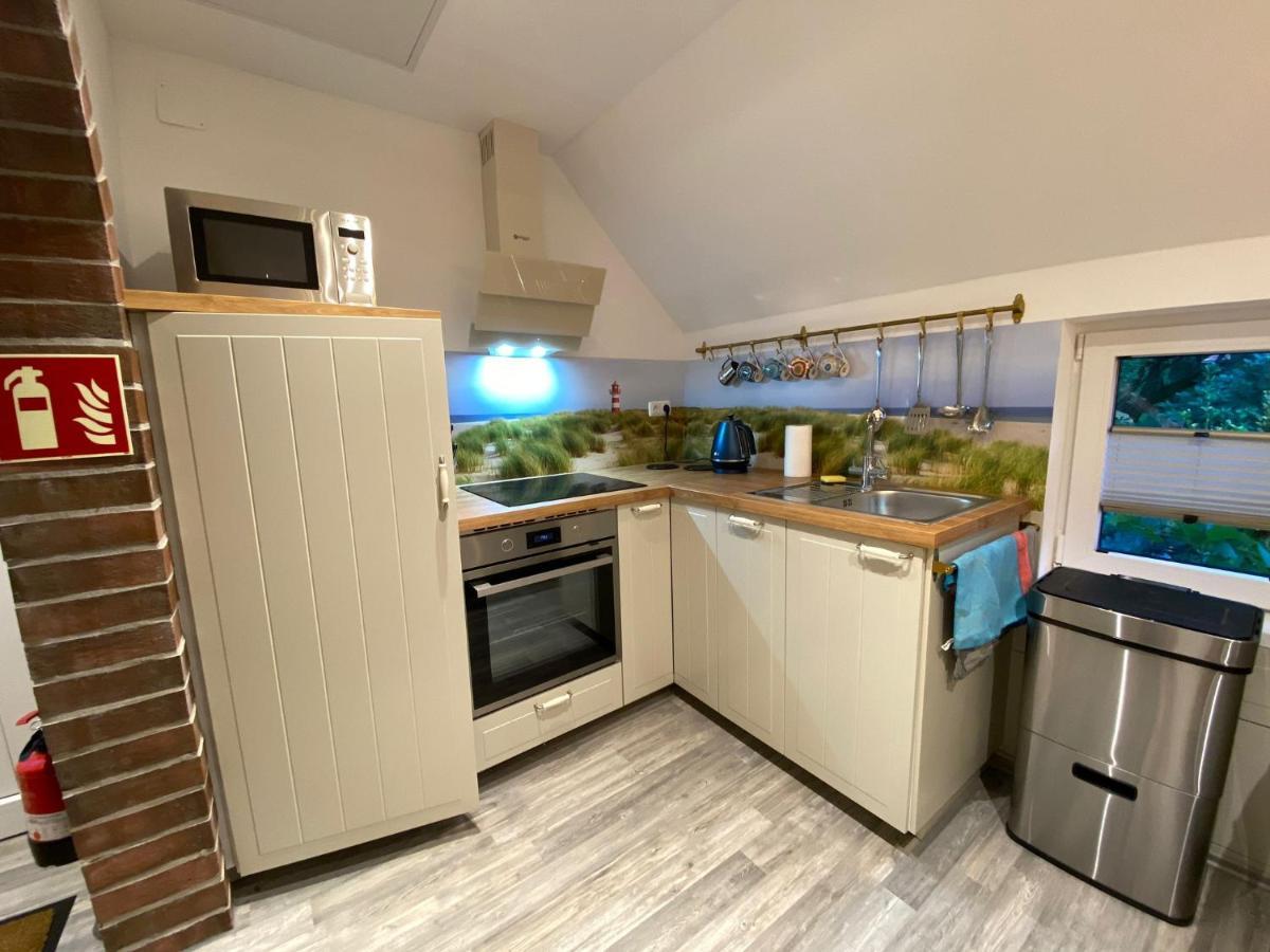 Ferienwohnung Gulfhaus, Mit Sauna Und Grossem Garten Apen Экстерьер фото