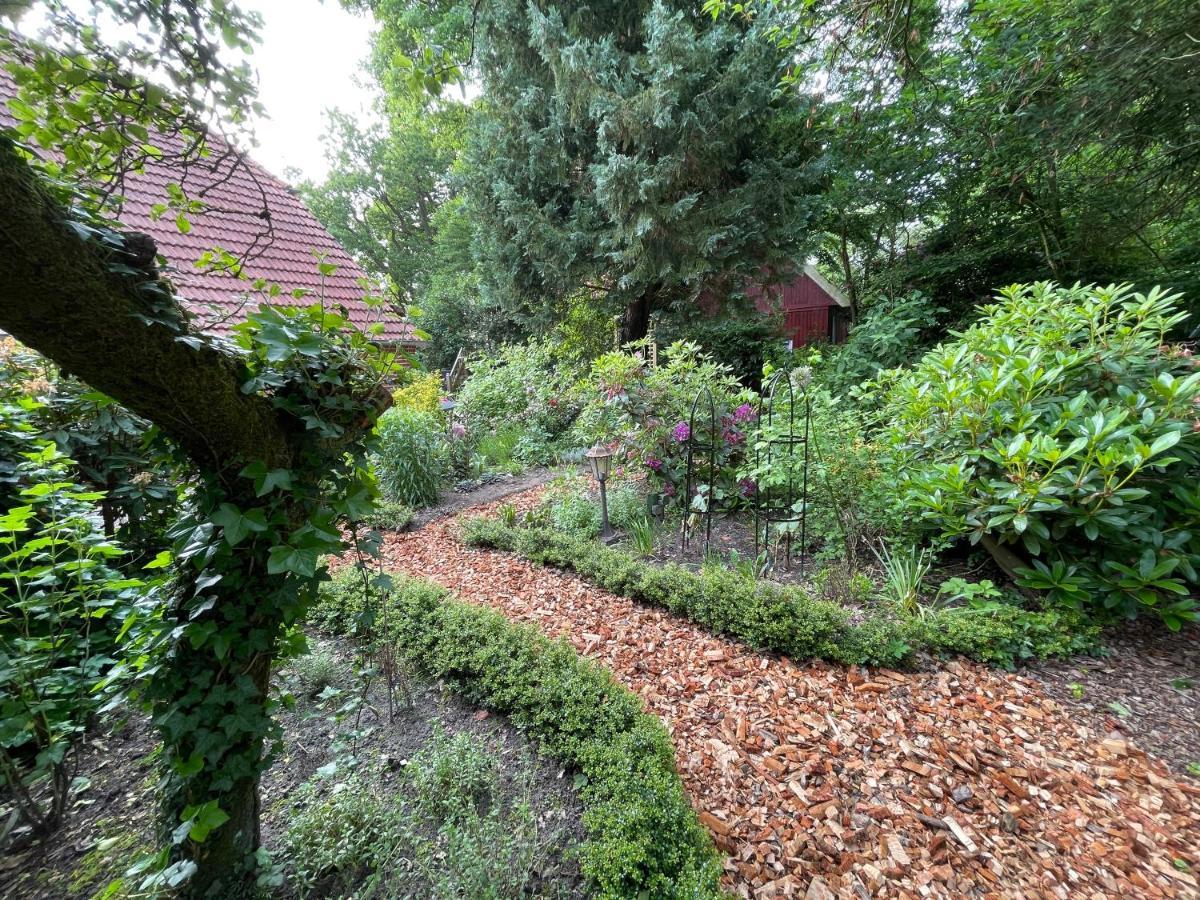 Ferienwohnung Gulfhaus, Mit Sauna Und Grossem Garten Apen Экстерьер фото